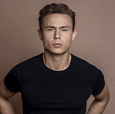 Dennis Mojen