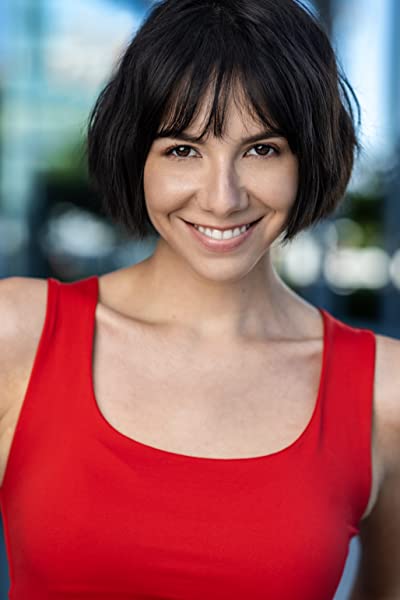 Lauren Molina