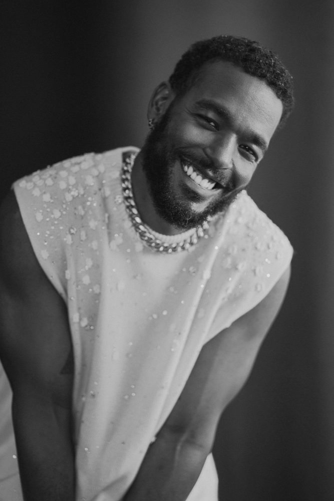 Luke James